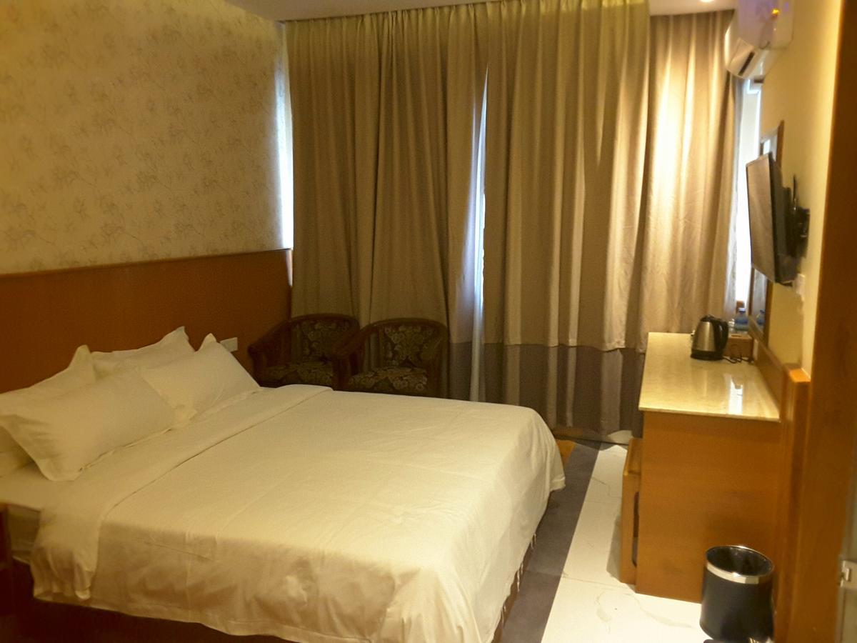 Unity Hotel Mandalay Extérieur photo