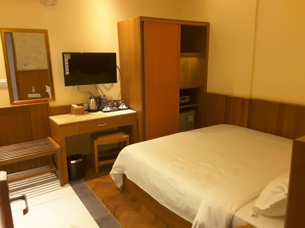 Unity Hotel Mandalay Extérieur photo